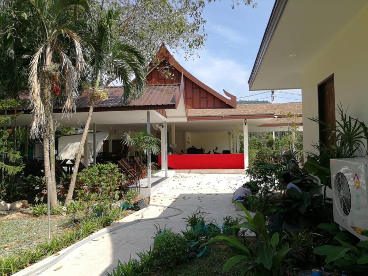 The Casita Phuket Hotell Ban Bo Sai Klang Exteriör bild