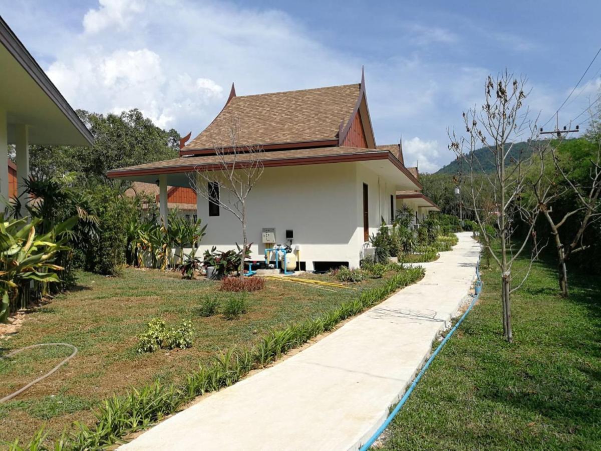 The Casita Phuket Hotell Ban Bo Sai Klang Exteriör bild