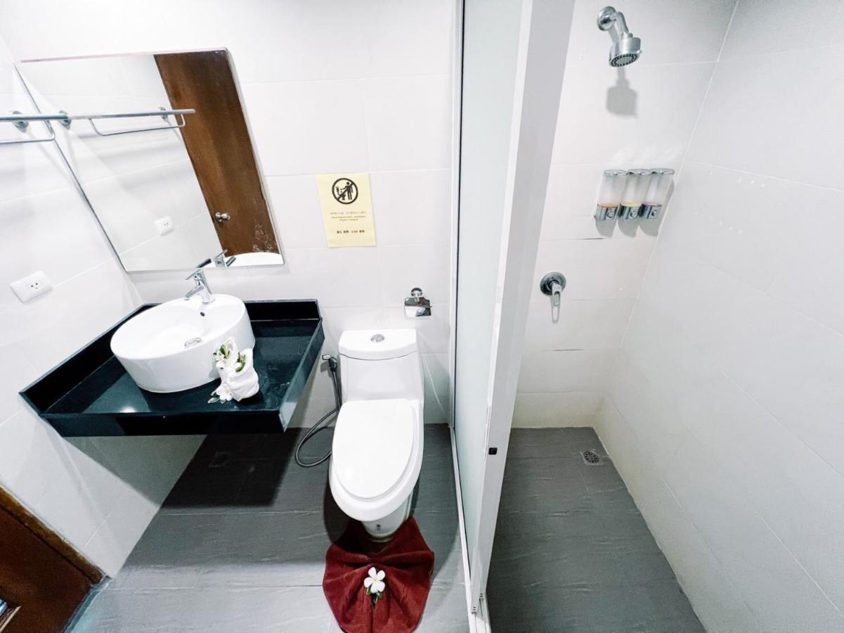 The Casita Phuket Hotell Ban Bo Sai Klang Exteriör bild